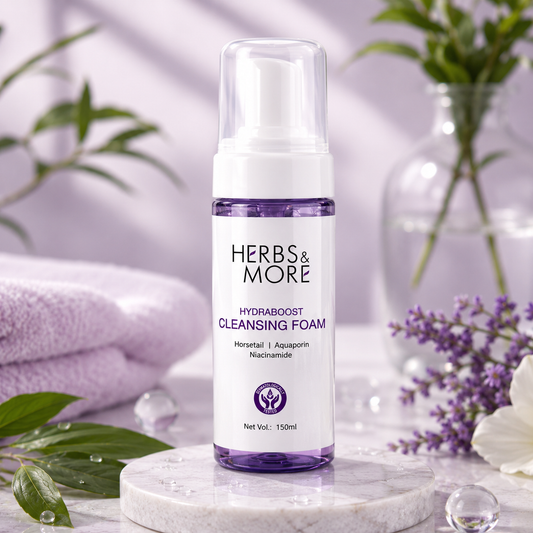 HydraBoost Hydrating Brightening Cleansing Foam Wash
